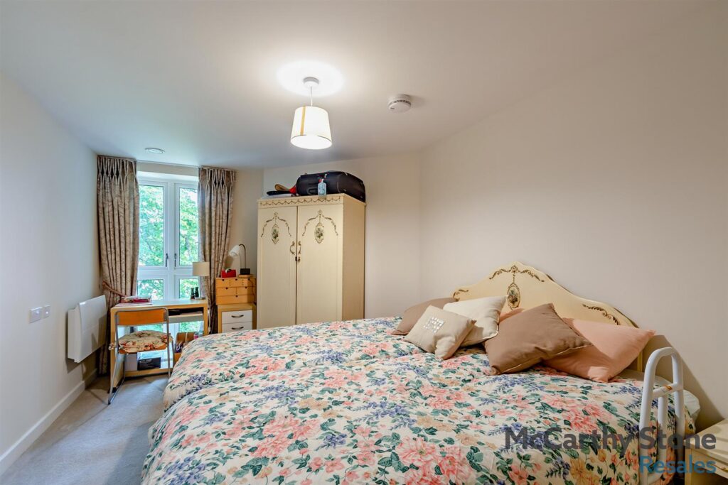 Whitaker Grange New Street, Ossett