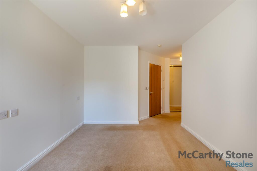 Thomas Court, Marlborough Road, Cardiff, Glamorgan, CF23 5EZ