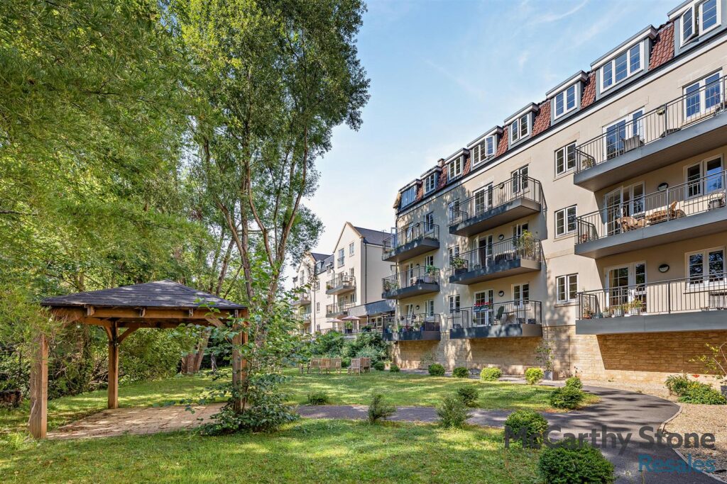 Lambrook Court, Gloucester Road, Larkhall, Bath