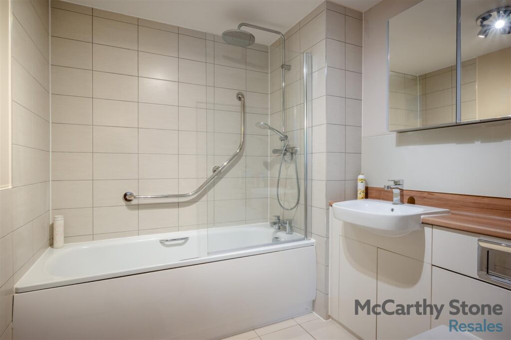Brueton Place, 218 – 220 Blossomfield Road, Solihull, West Midlands, B91 1PT