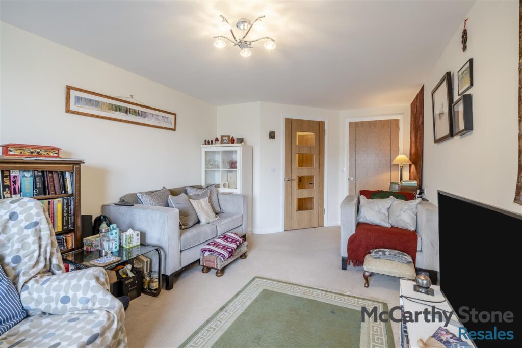 142 Greaves Road, Lancaster