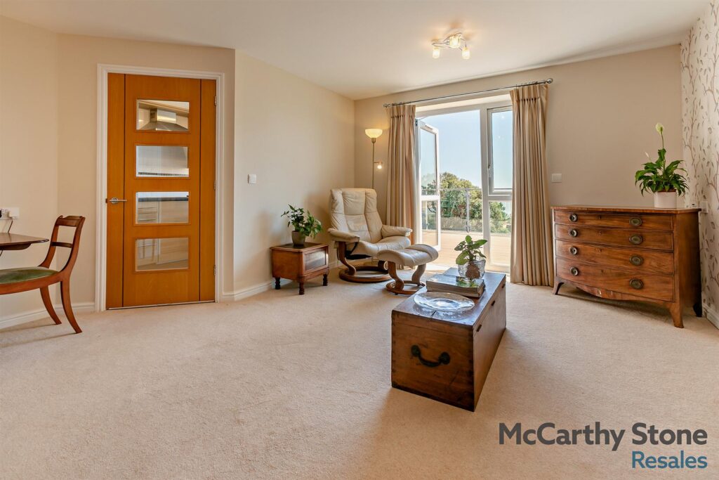 Roswell Court, Douglas Avenue, Exmouth