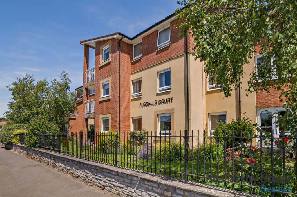 Fussells Court, Station Road, Worle, Weston-Super-Mare