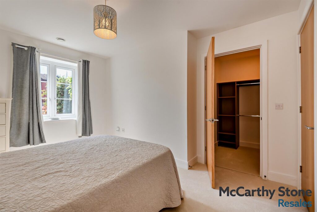 Clarence Court, Clarence Road, Horsham, West Sussex, RH13 5TS