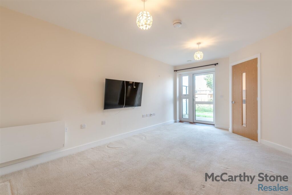Island View, Basingstoke, RG23 7GU