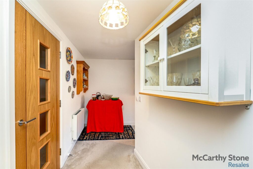 Eastland Grange, 16 Valentine Road, Hunstanton, Norfolk, PE36 5FA