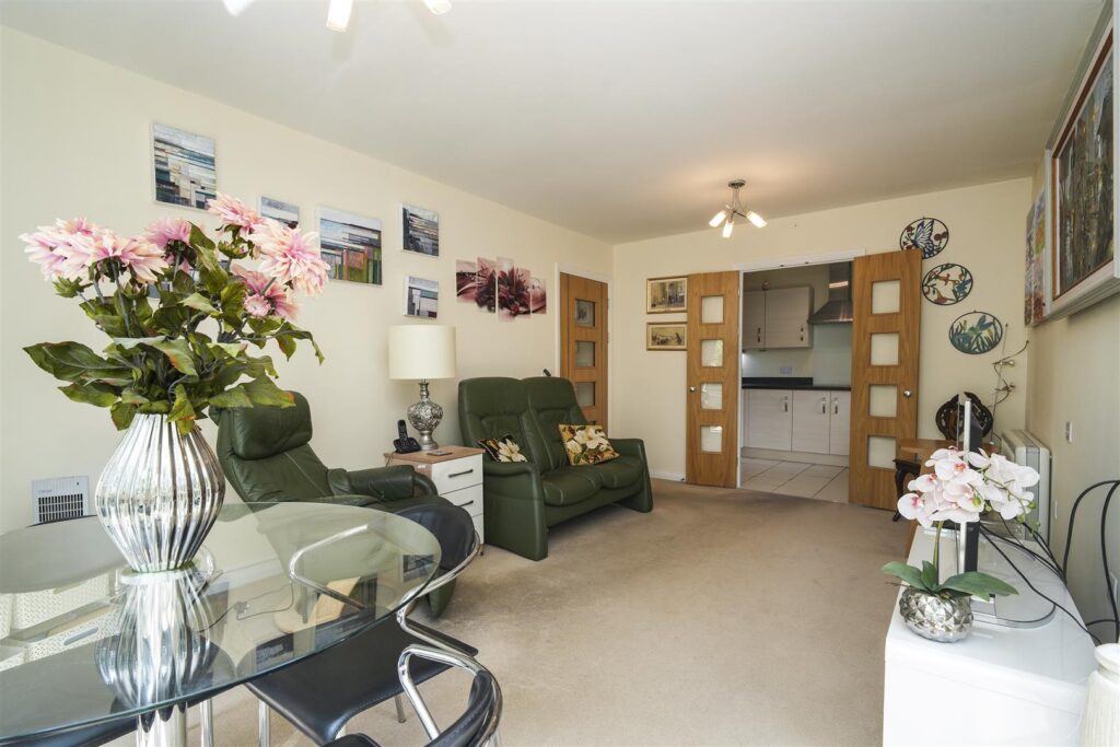 Broadfield Court, Park View Road, Prestwich, Manchester