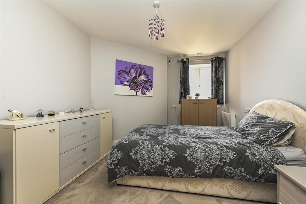 Eastland Grange, 16 Valentine Road, Hunstanton