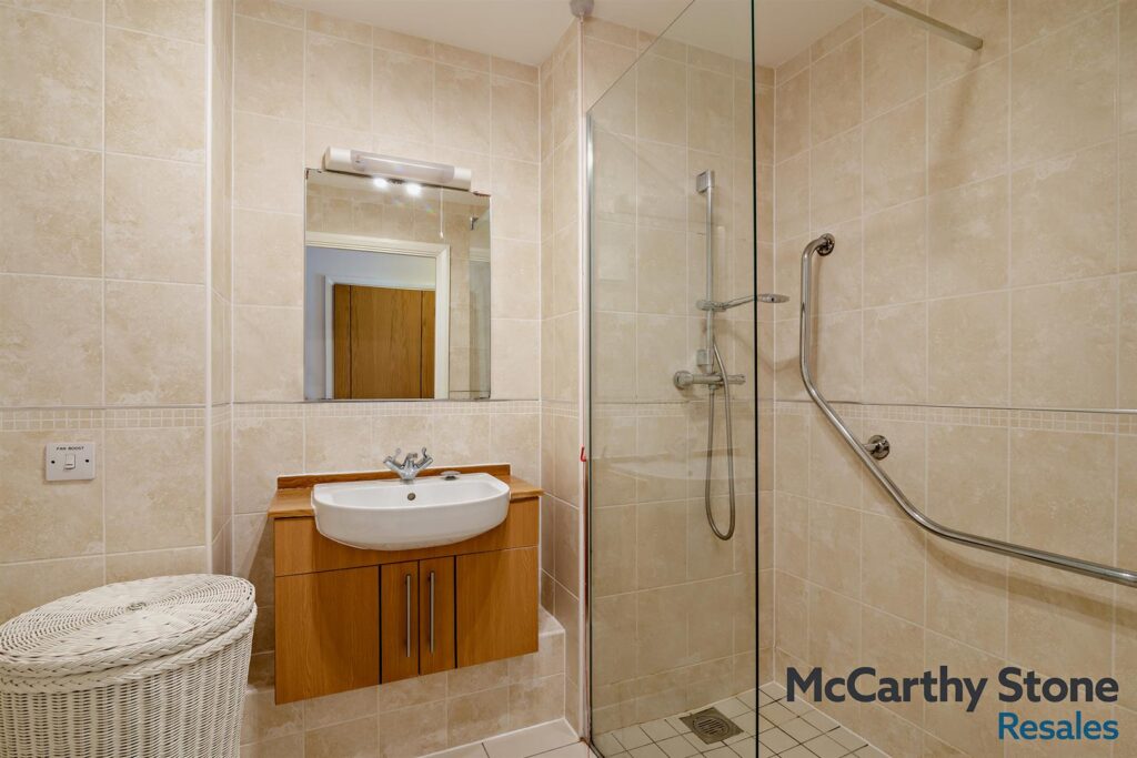 1 Barnes Wallis Court, Charles Briggs Ave, Howden