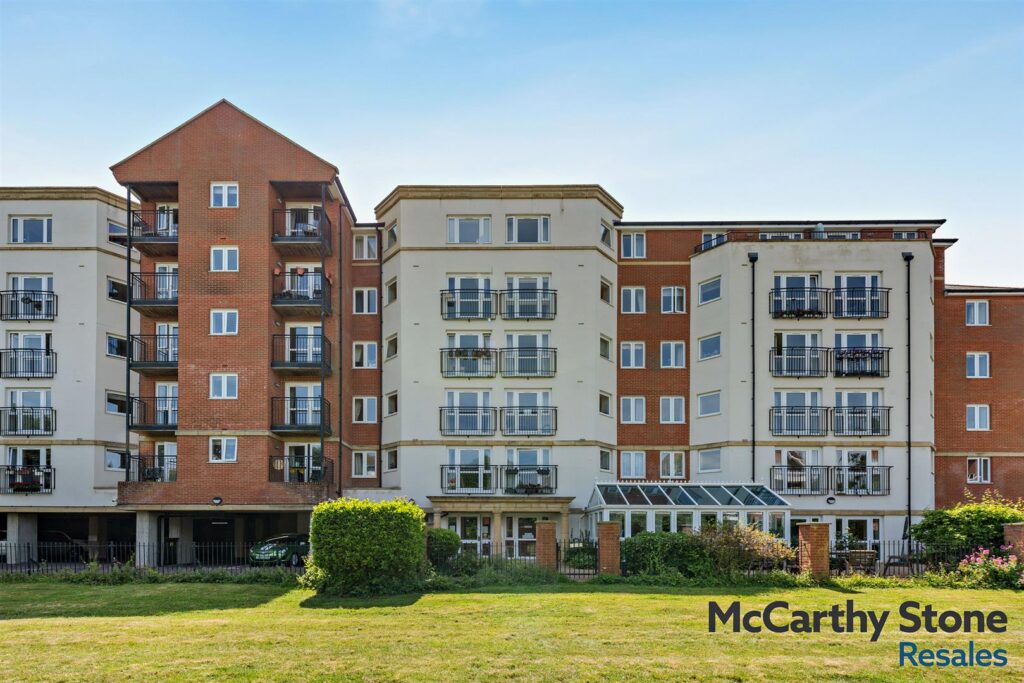 Martello Court, Jevington Gardens, Eastbourne, East Sussex, BN21 4SD