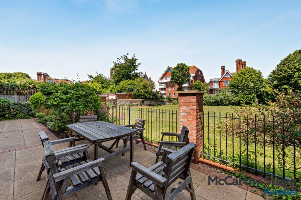 Martello Court, Jevington Gardens, Eastbourne, East Sussex, BN21 4SD