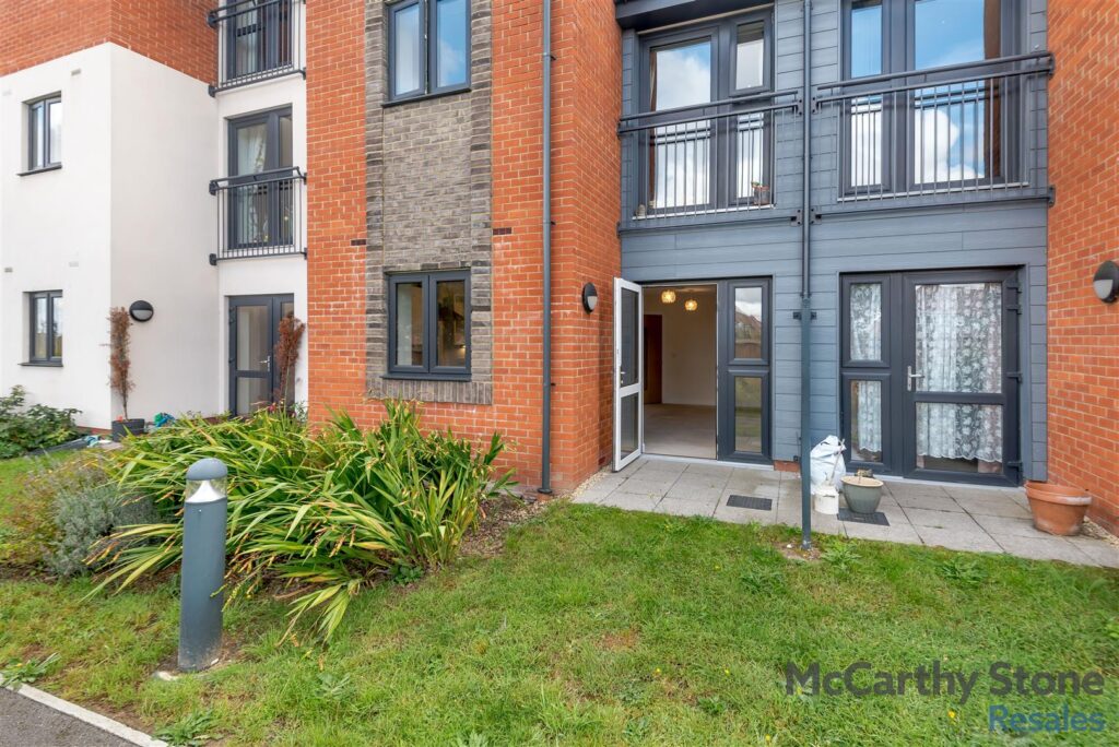 Island View, Basingstoke, RG23 7GU