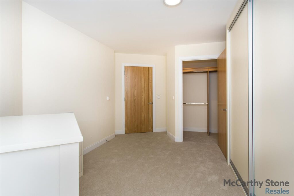 Roslyn Court, Lisle Lane, Ely, Cambridgeshire, CB7 4FA