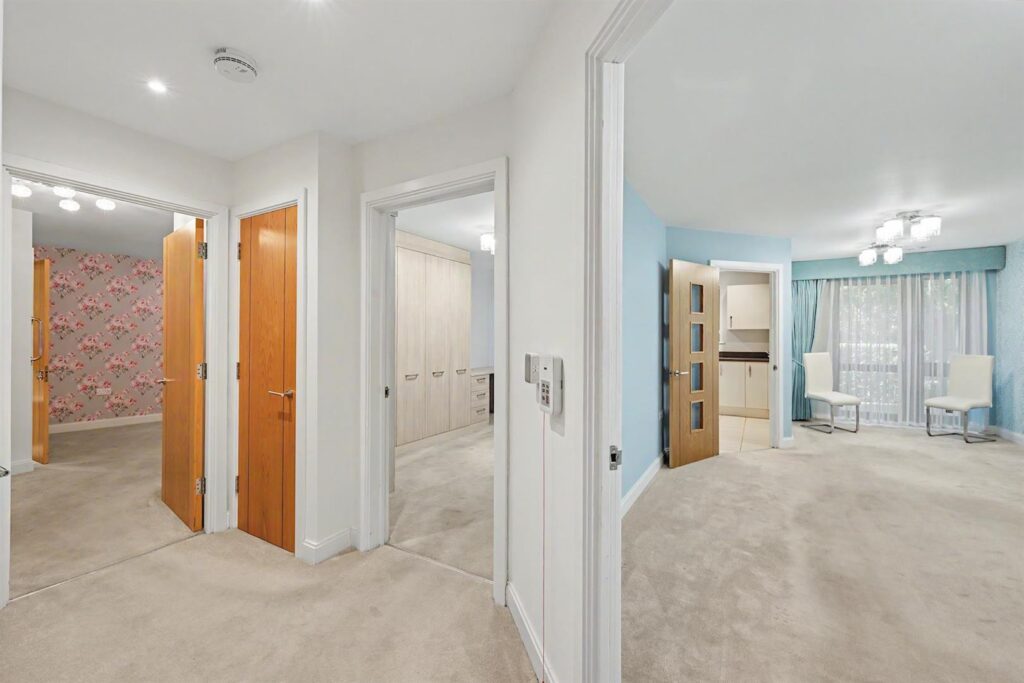 Alderton Hill, Loughton, IG10 3FS