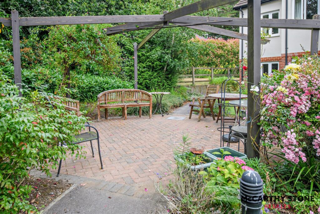 Cherret Court, Ferndown, Dorset
