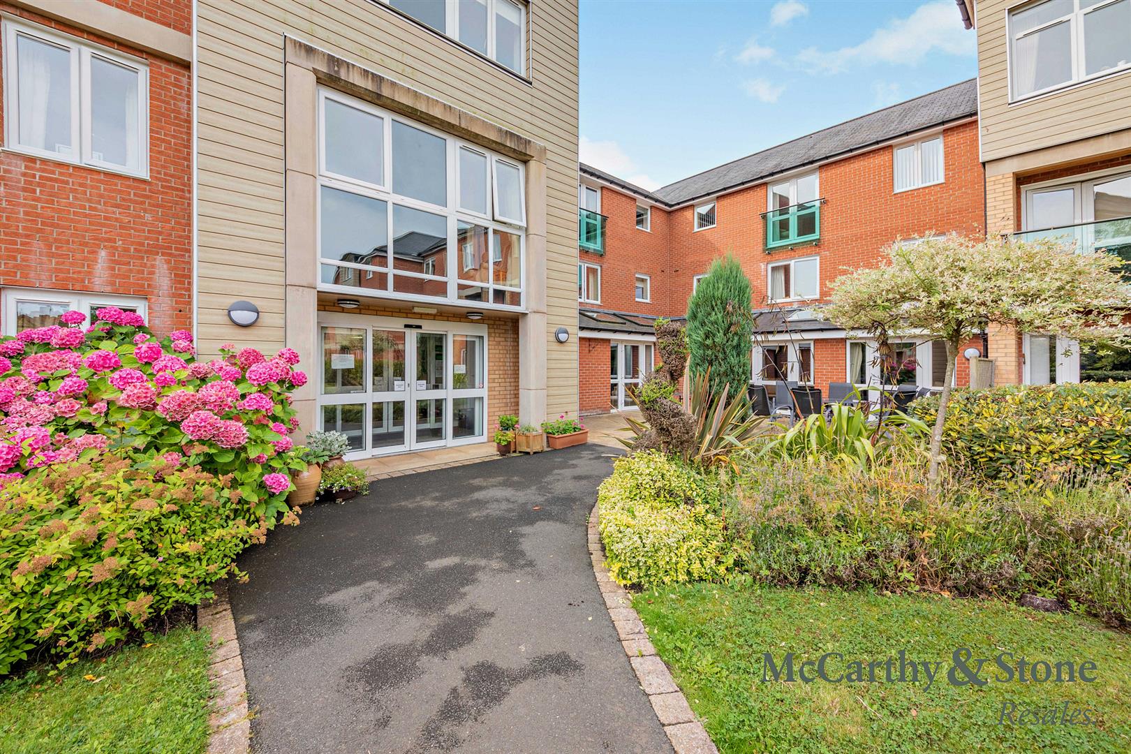 Henderson Court