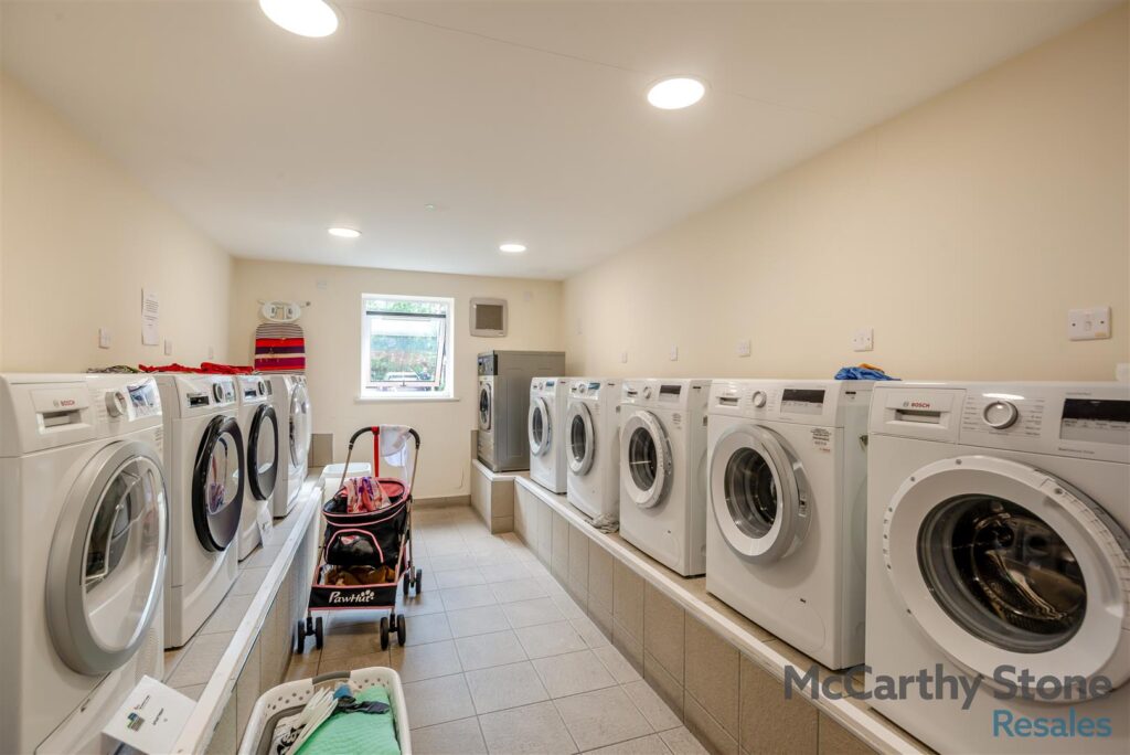 Thorneycroft, Wood Road, Tettenhall, Wolverhampton, West Midlands, WV6 8PR