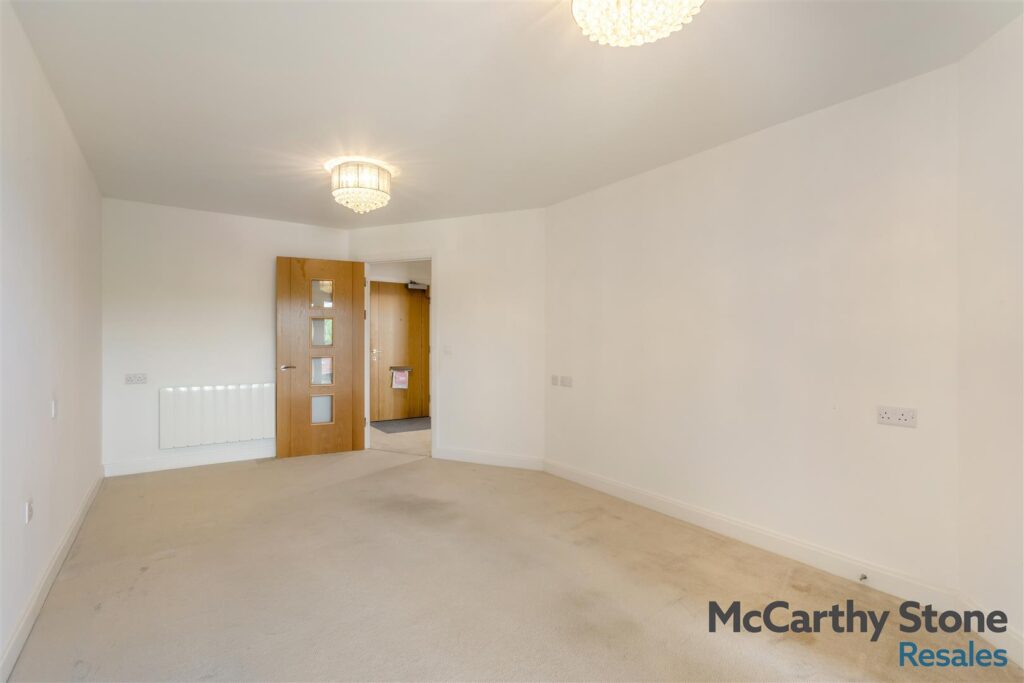Elizabeth Place, Trimbush Way, Market Harborough