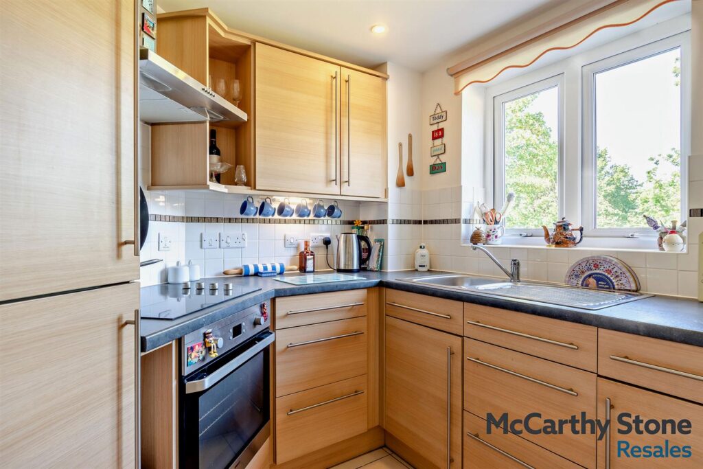 Eadhelm Court, Penlee Close, Edenbridge, Kent, TN8 5FD