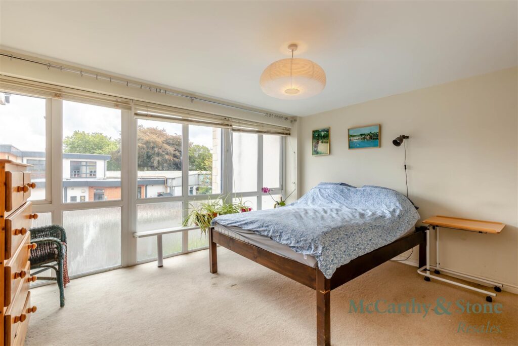 Thomas Court, Marlborough Road, Cardiff, Glamorgan, CF23 5EZ