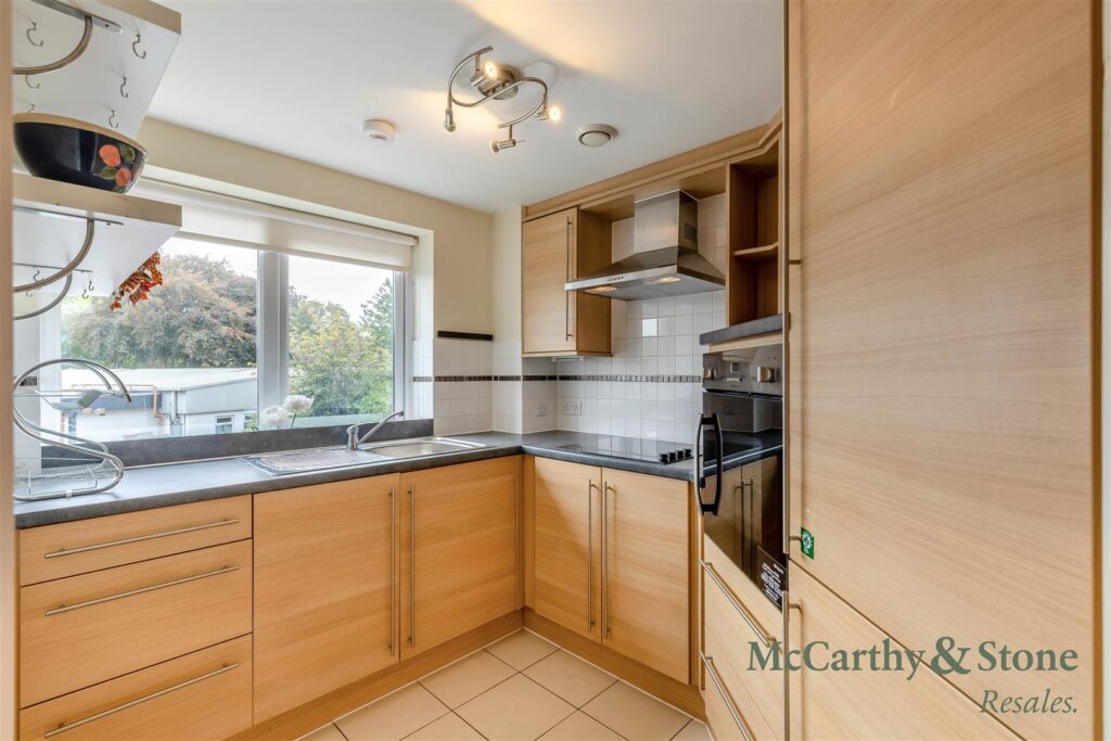 Thomas Court, Marlborough Road, Cardiff, Glamorgan, CF23 5EZ