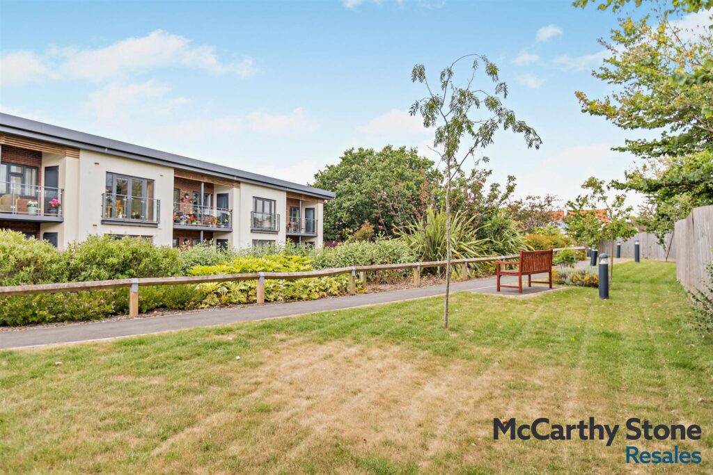 Pincombe Court, Buckingham Close, Exmouth