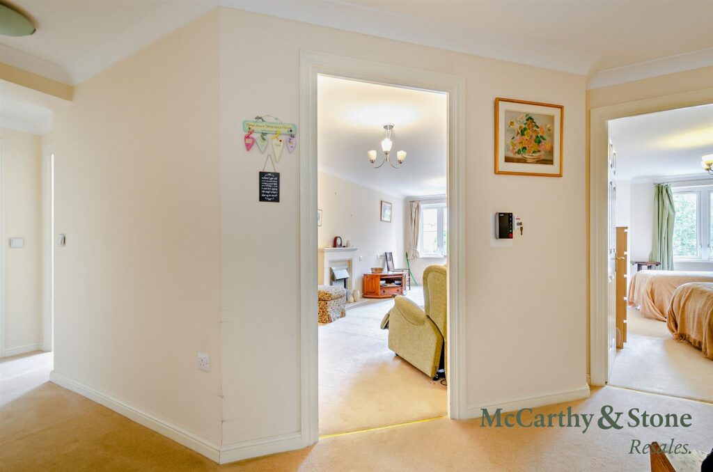 Foxhall Court, School Lane, Banbury