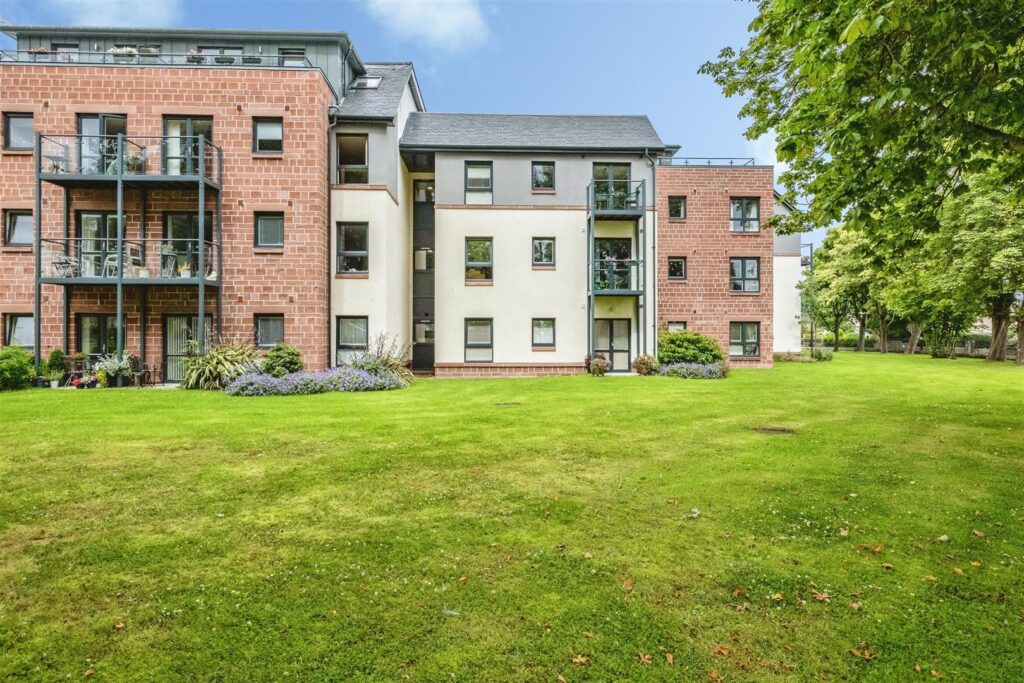 Oakwood Court, Crown Avenue, Inverness