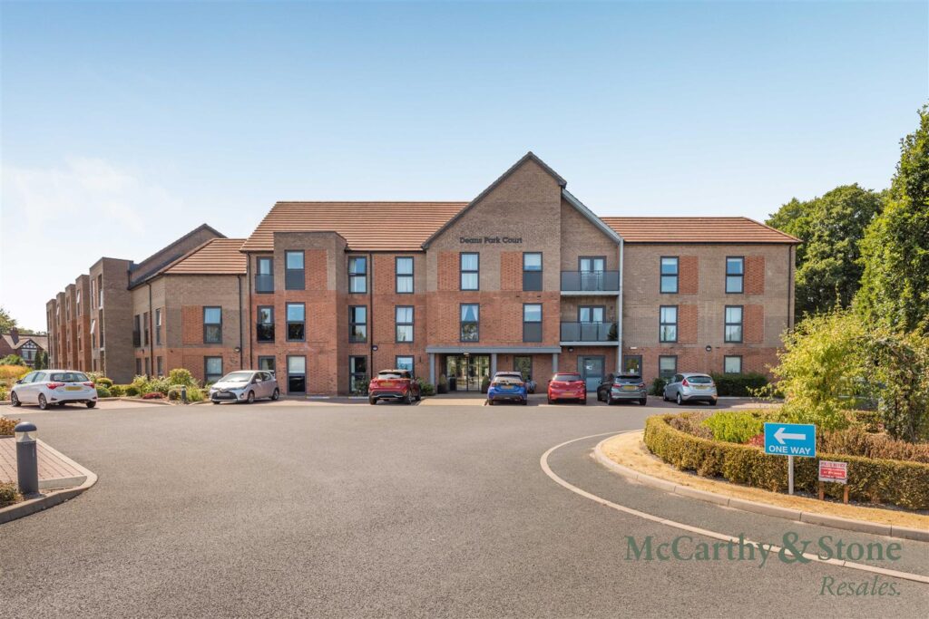 Deans Park Court, Kingsway, Stafford