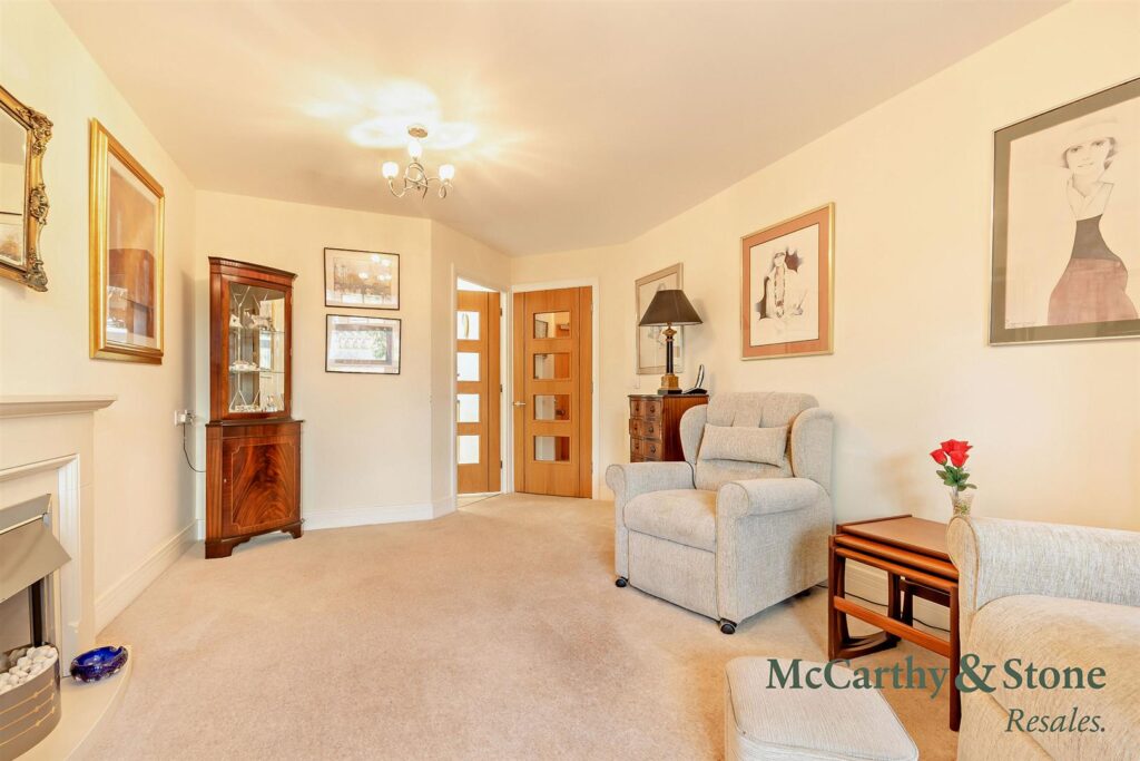 Horton Mill Court, Hanbury Road, Droitwich, WR9 8GD