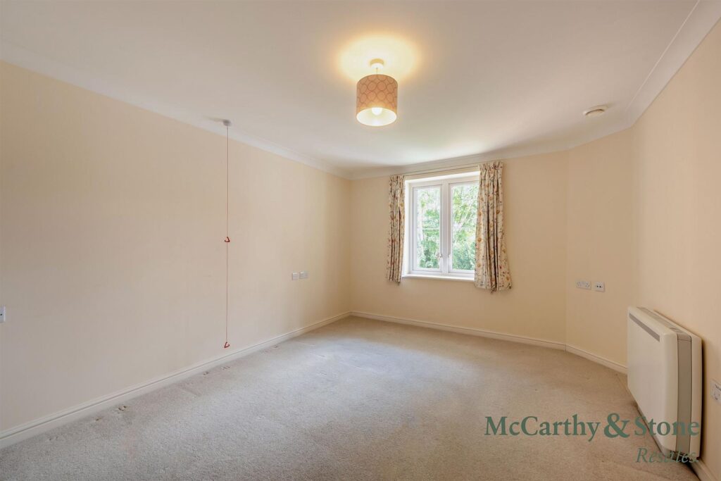 Portman Court, Grange Road, Uckfield
