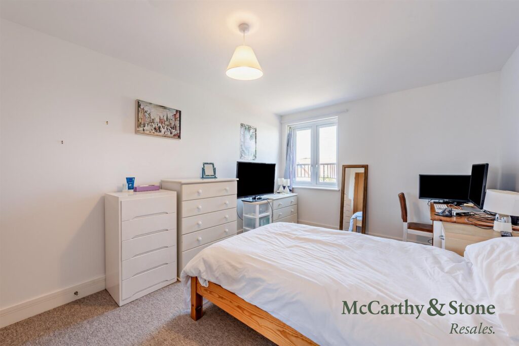 Martello Court, Jevington Gardens, Eastbourne, East Sussex,BN21 4SD