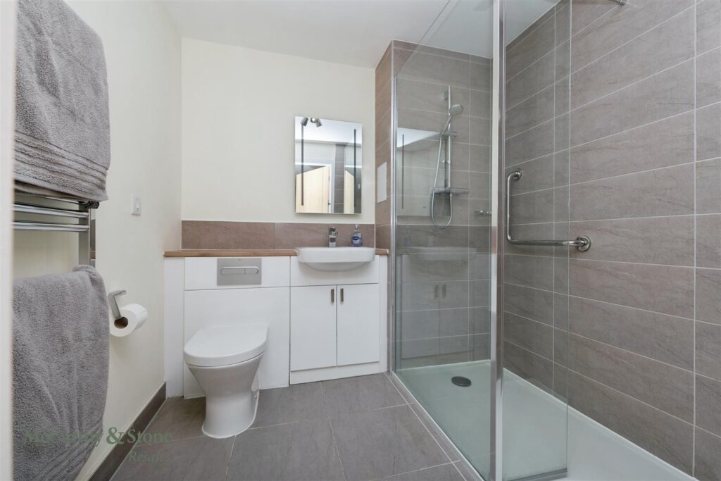 Riverwood, 101 Craigdhu Road, Milngavie, G62 7AD