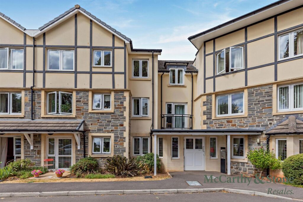 William Court, Overnhill Road, Downend, Bristol, BS16 5FL