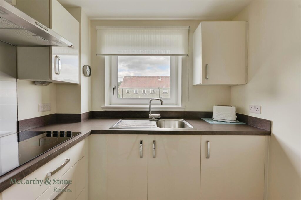 Riverwood, 101 Craigdhu Road, Milngavie, G62 7AD