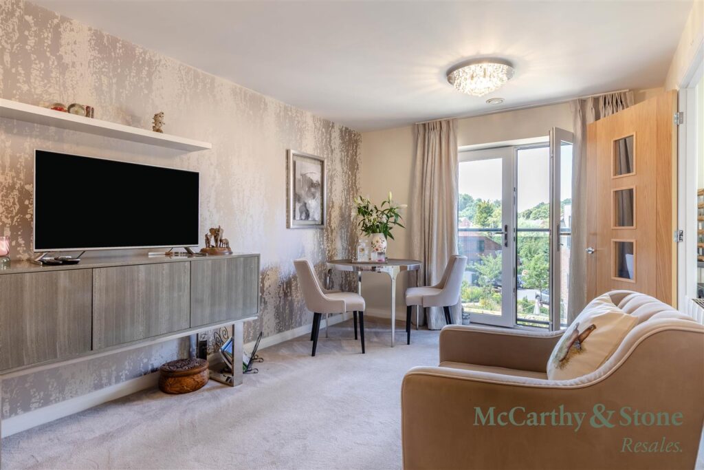 Deans Park Court, Kingsway, Stafford