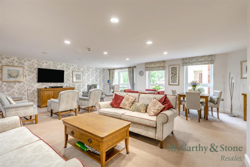 Humphrey Court, The Oval, Stafford, Staffordshire, ST17 4SD