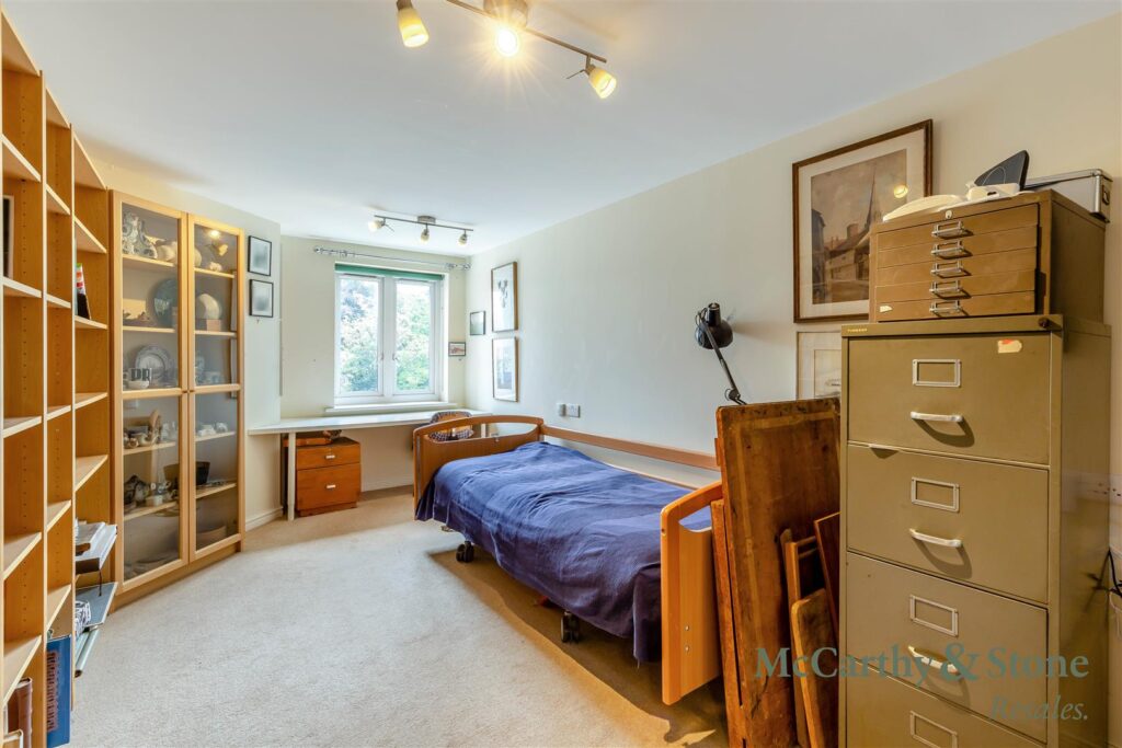 Thomas Court, Marlborough Road, Cardiff, Glamorgan, CF23 5EZ