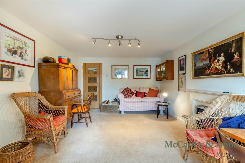 Thomas Court, Marlborough Road, Cardiff, Glamorgan, CF23 5EZ