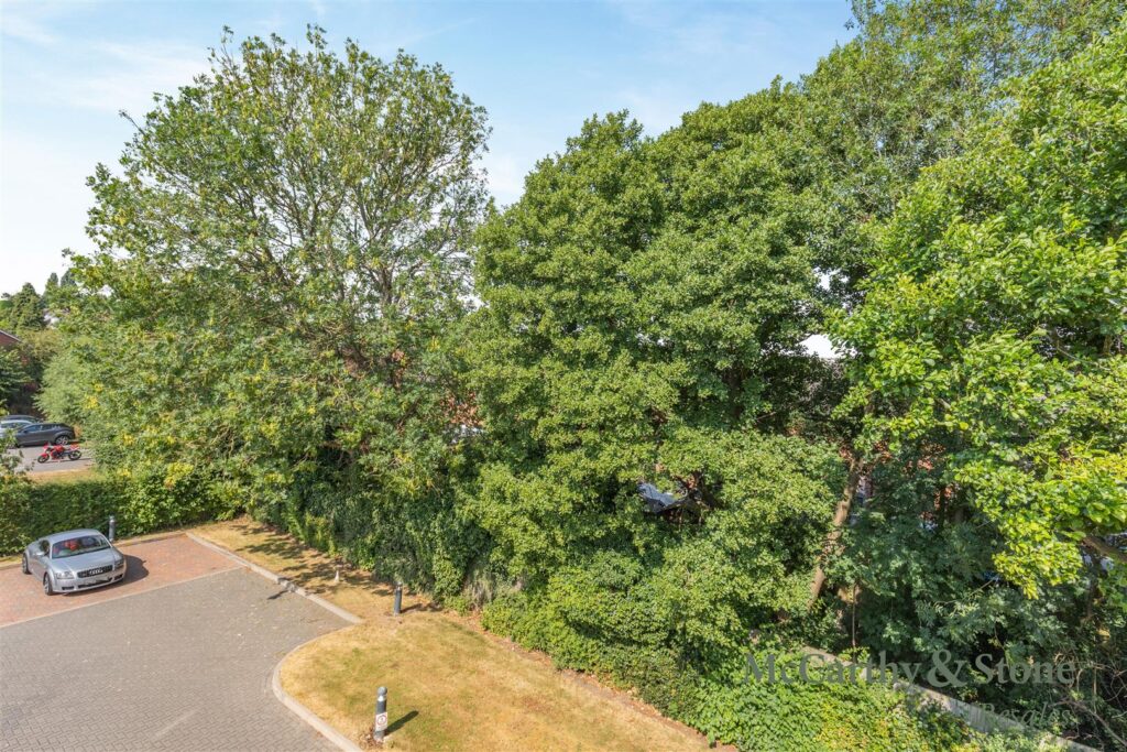 Deans Park Court, Kingsway, Stafford
