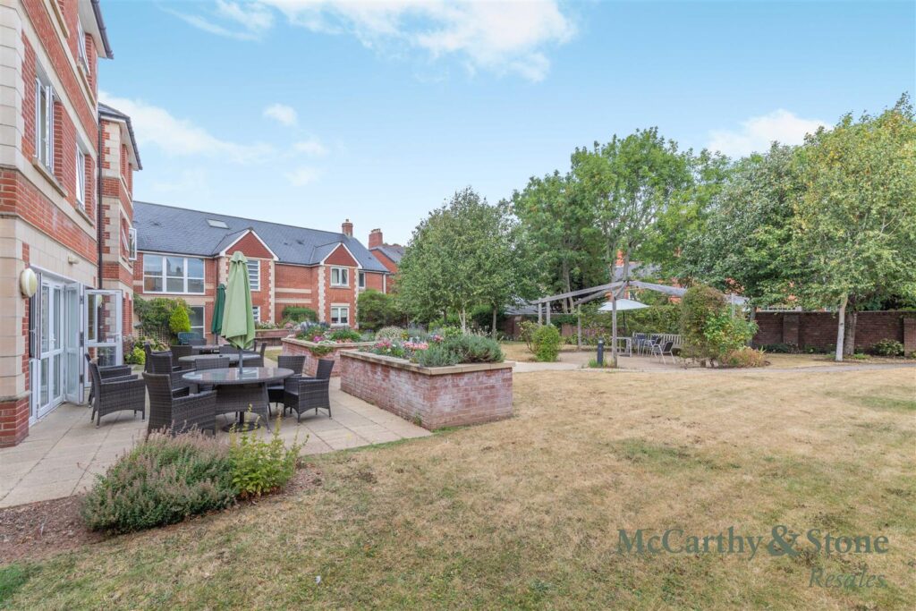 Thomas Court, Marlborough Road, Cardiff, Glamorgan, CF23 5EZ