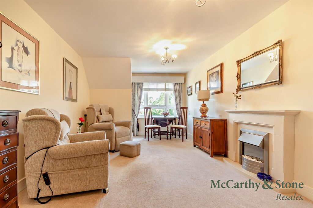 Horton Mill Court, Hanbury Road, Droitwich, WR9 8GD