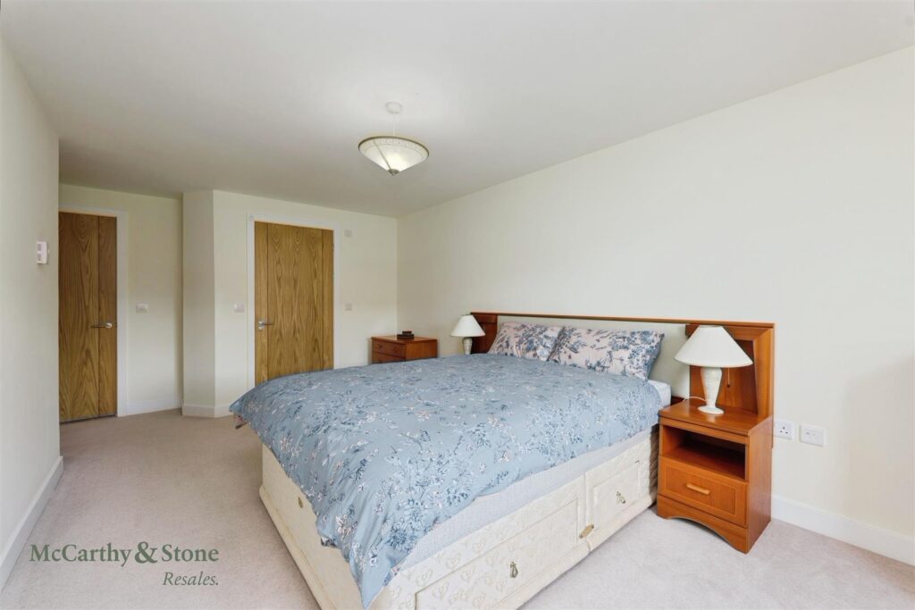Riverwood, 101 Craigdhu Road, Milngavie, G62 7AD