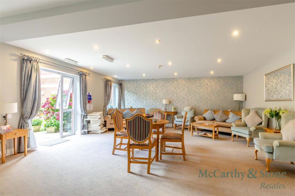 Thomas Court, Marlborough Road, Cardiff, Glamorgan, CF23 5EZ