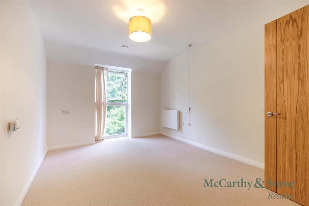 Deans Park Court, Kingsway, Stafford