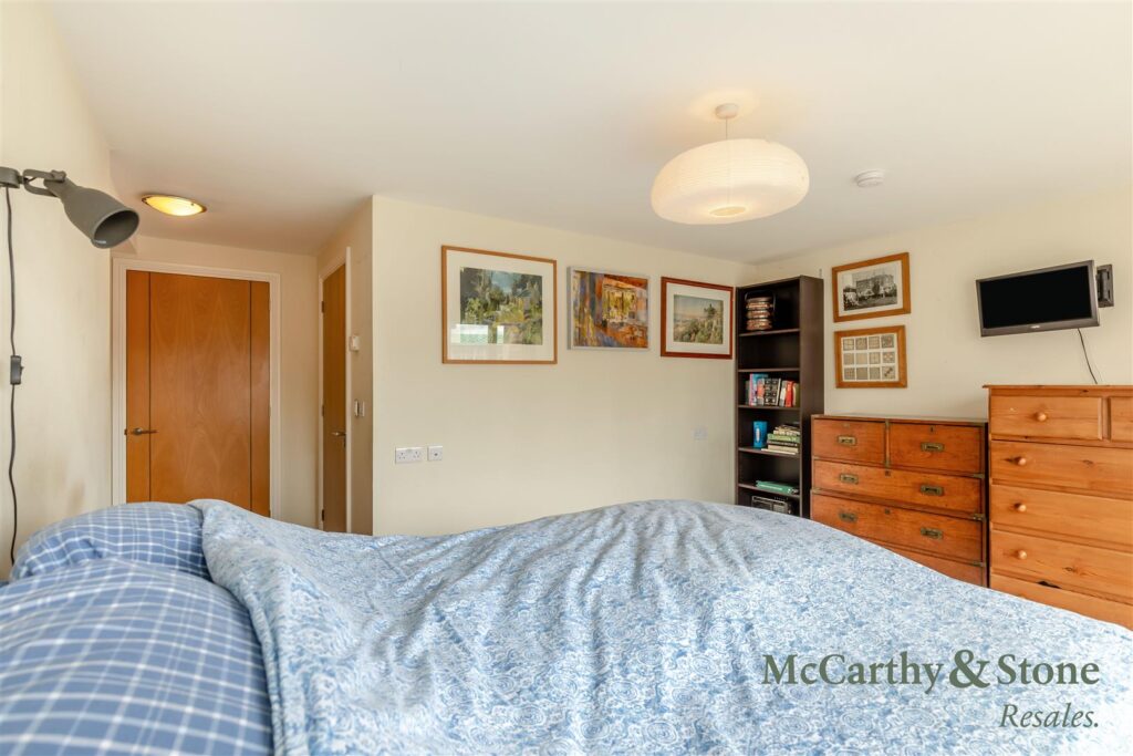 Thomas Court, Marlborough Road, Cardiff, Glamorgan, CF23 5EZ