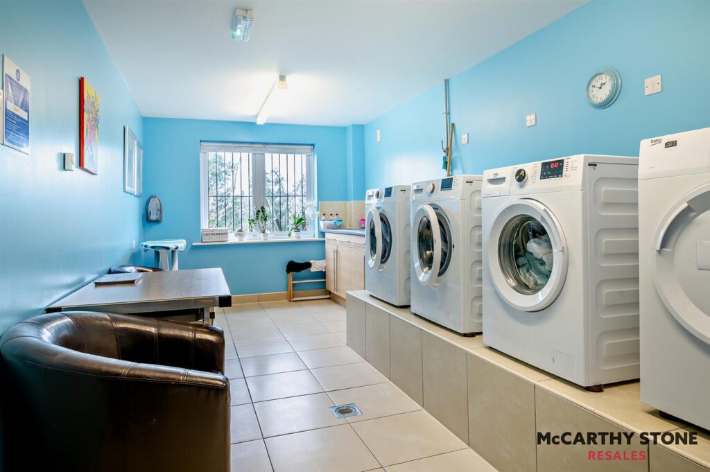 William Court, Overnhill Road, Downend, Bristol, BS16 5FL