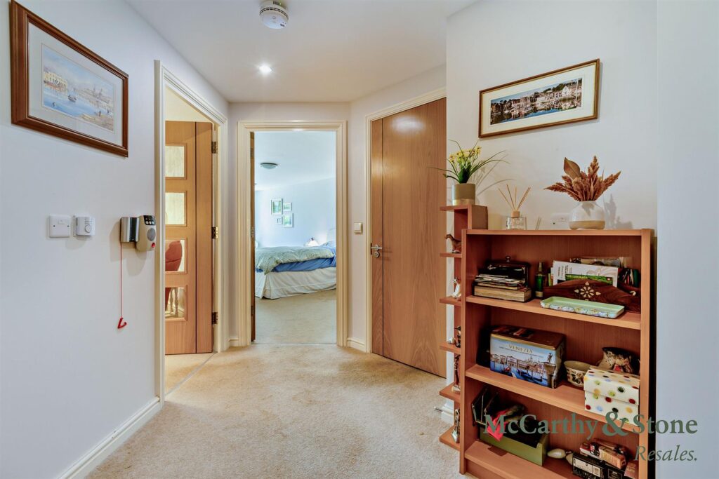 Ellisfields Court, Mount St, Taunton, TA1 3SS