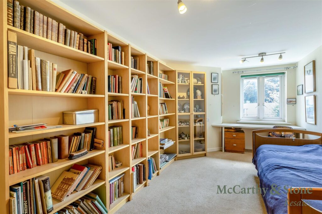 Thomas Court, Marlborough Road, Cardiff, Glamorgan, CF23 5EZ