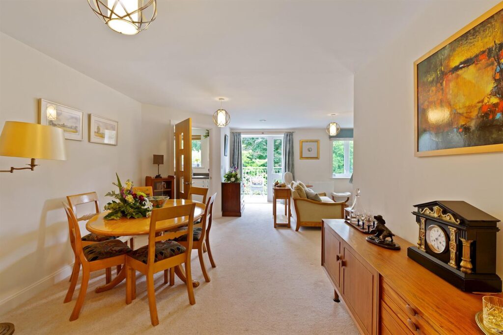Shackleton Place, Devizes, Wilts